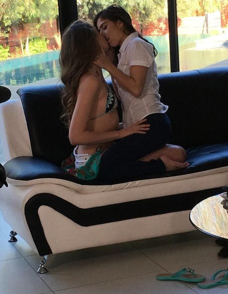 thedanavespoli buena estrella porno fotos