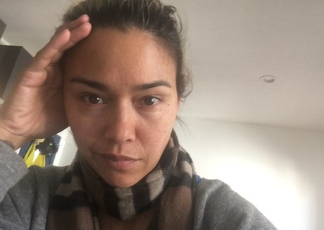 thedanavespoli étoile chaude img