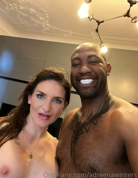 adreenawinters actrice de nus des photos