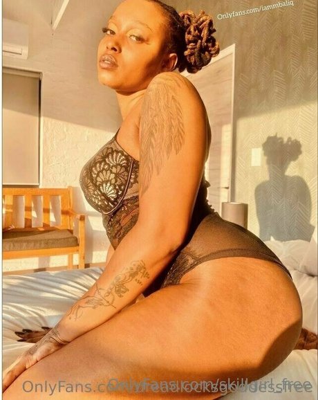 skillgirl free modèle érotique photo