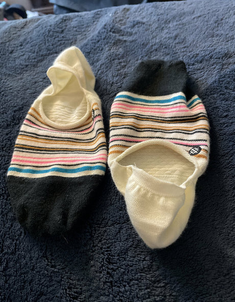 thebarefootcutie modelo atractivo foto