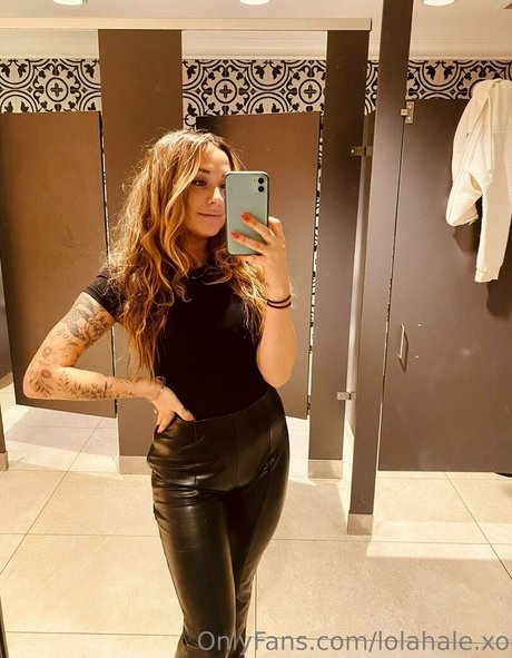 lolahale xo modelo porno fotos