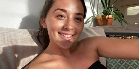 lolahale xo actrice collection