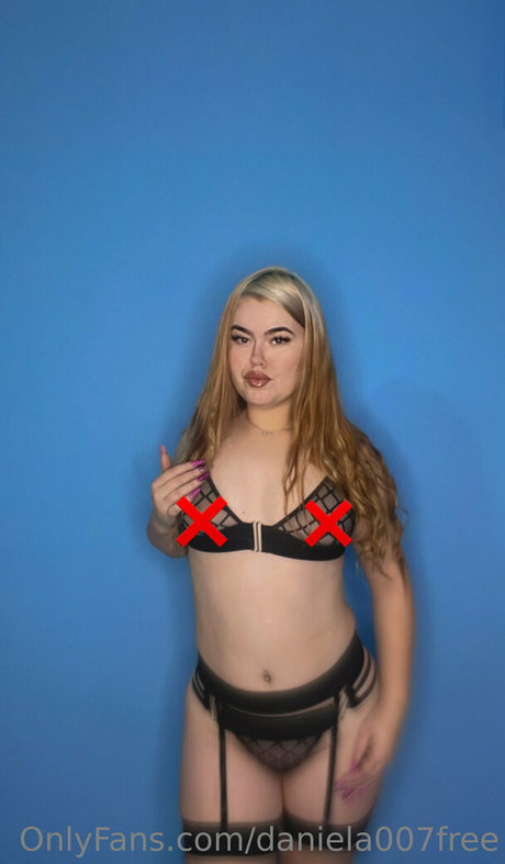 daniela007free sexy pornstar photos