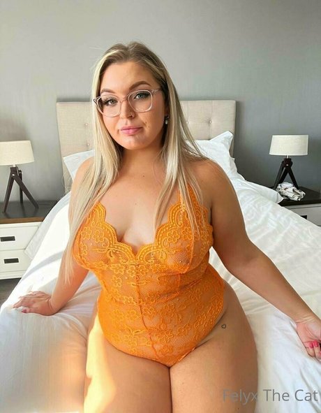 felyxfree estrella porno de arte fotos