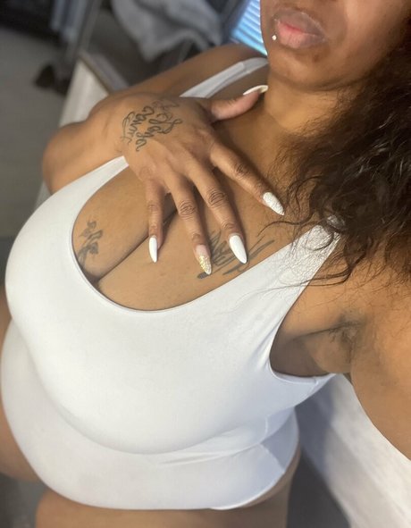 coconutluv bonita actriz foto