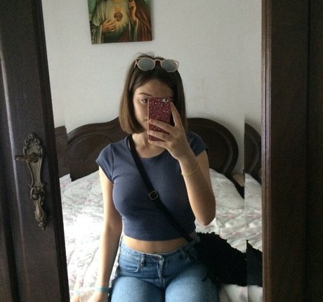 abrunamagalhaes actrice xxx image