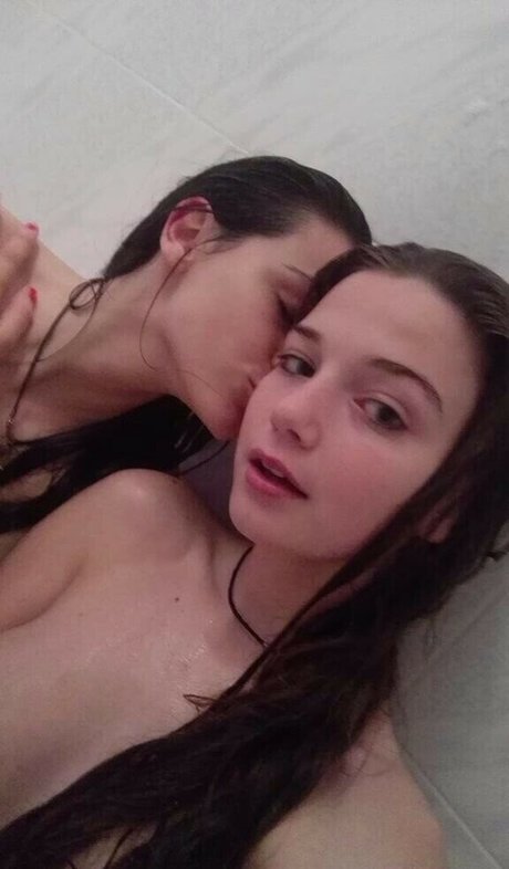 abrunamagalhaes estrella porno perfecta galería