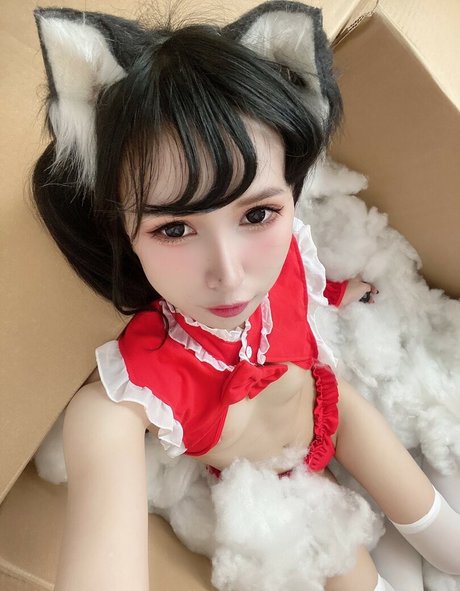 Joyce Poring modelo imagen