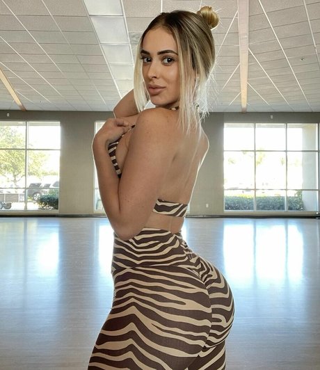 Ansley Pacheco actriz de desnudos galerías