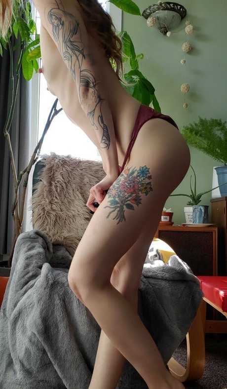 colbybea modèle nu galeries