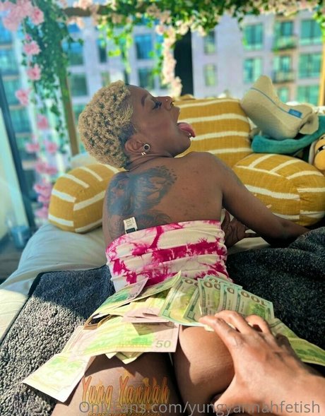 yungyannahfetish hd pornstar img