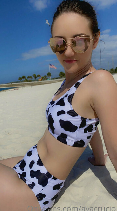 avacrucio actriz fotos