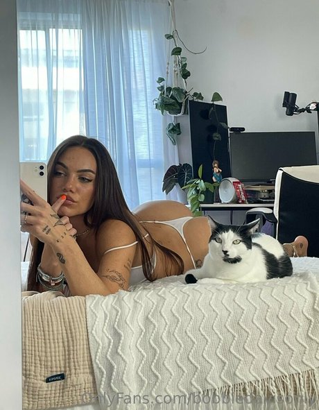 bobbiedavisonly modelo desnudos fotos