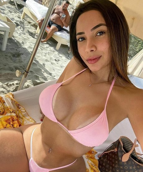 Ester Ana joli modèle photo