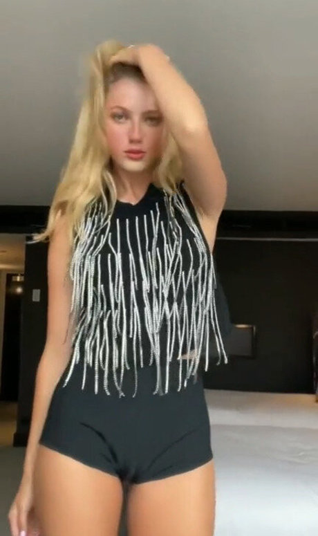 Jemima Robinson actriz atractiva fotos