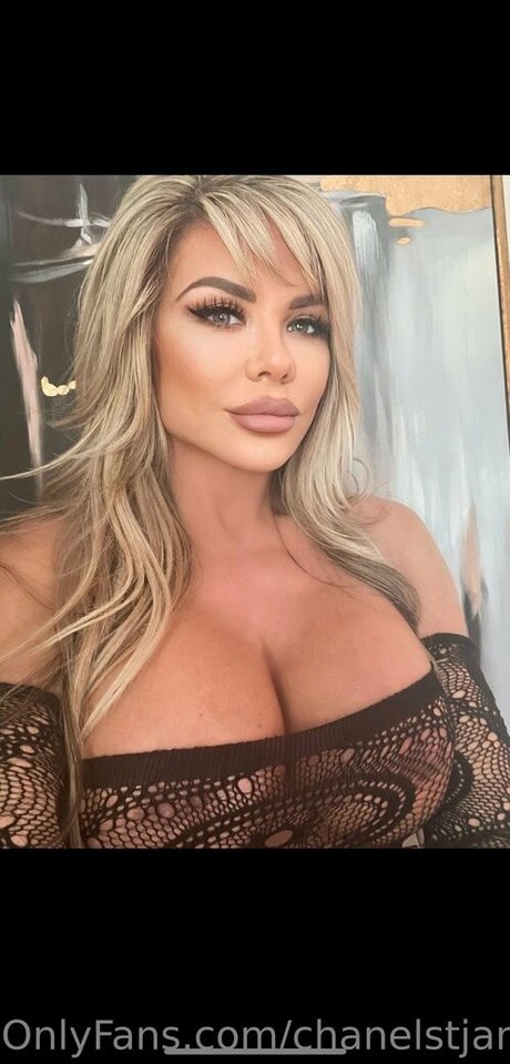 chanelstjames étoile sexy photos