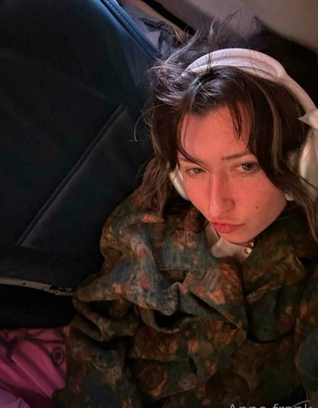 lil ann3frank modèle parfait photo