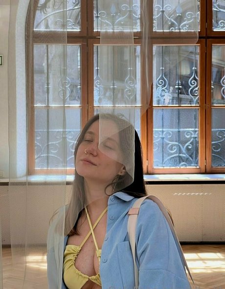 lilly lil étoile érotique img