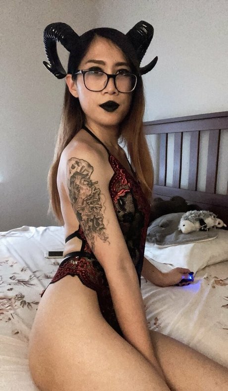 skelly tan étoile sympa galeries