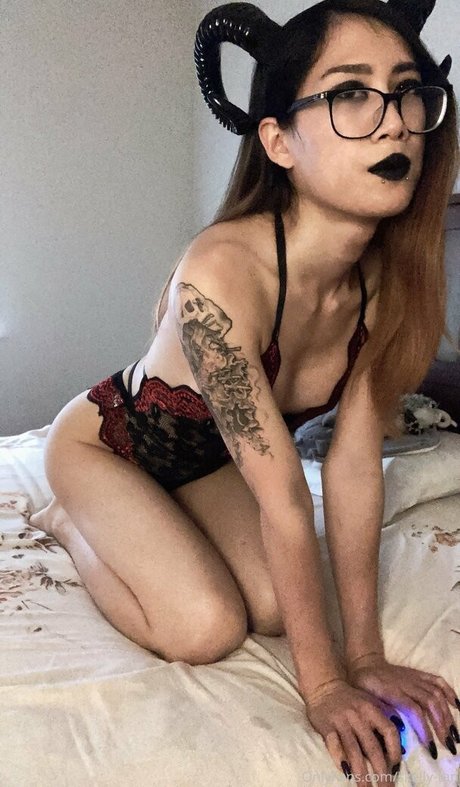 skelly tan actriz exclusiva foto