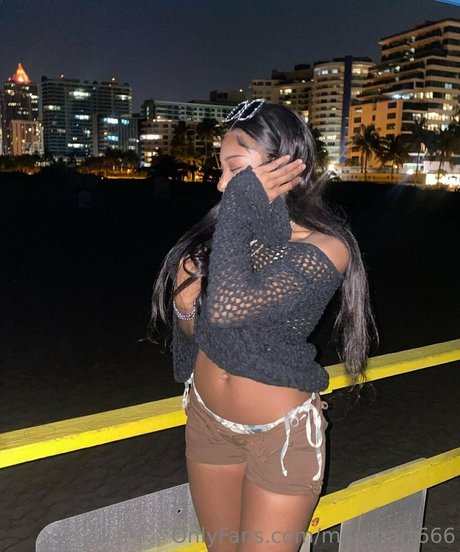 meruhart666 estrella porno desnuda galerías