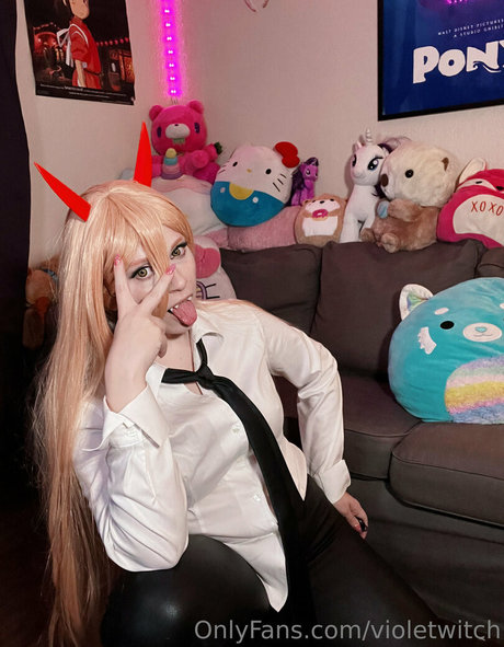 violetwitch model hd pics