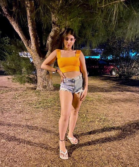feehsantuuhs pornstar photos