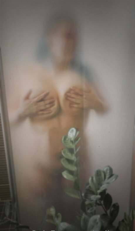 unilaama étoile érotique img