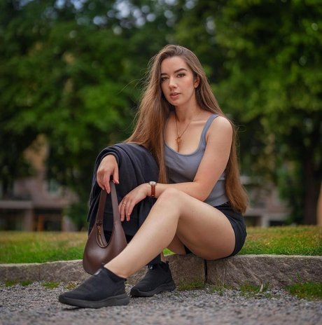 Miss Mikkaa star érotique archive