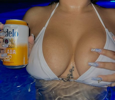 lesbian fingering onlyfans hot nude image