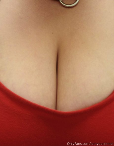 iamyoursinner actrice porno images