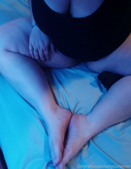 iamyoursinner star pornographic pics