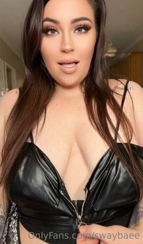 swaybaee estrella atractiva archivo