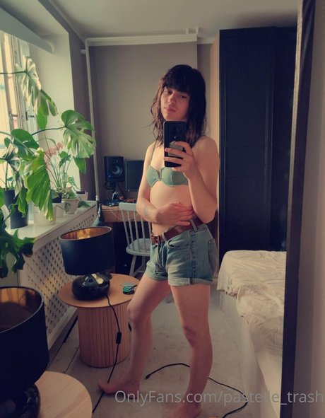 pastelle trash free pornstar image