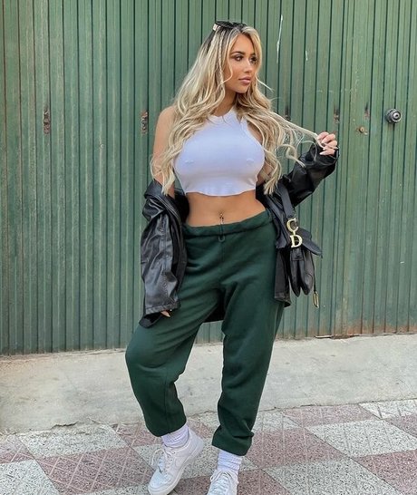 Nikita Sullivan buen modelo archivo