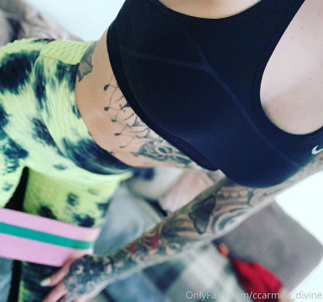 carmen divinefree meilleure étoile image