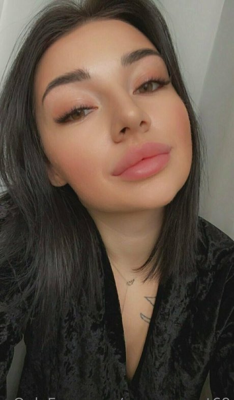 yummy kris69 étoile nue galeries