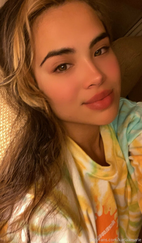 karlaamarie Miniature