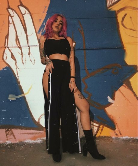 May Bakshi modelo mejor galerías