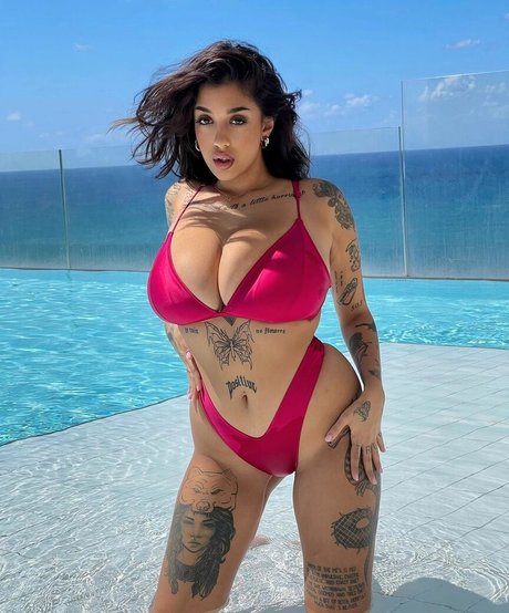 May Bakshi desnudos de estrellas porno archivo