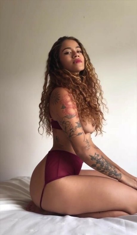 Julianagarcia_ free star pic