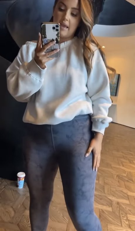 Jacqueline Jossa actriz caliente archivo