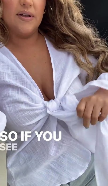 Jacqueline Jossa star du porno parfaite galeries