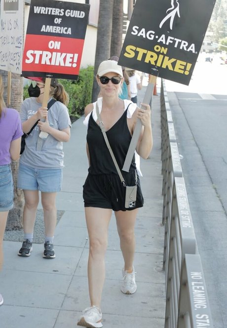 Jeri Ryan arte modelo fotos