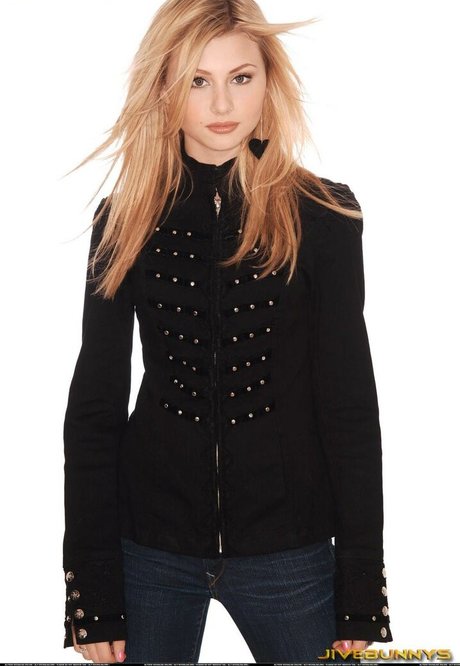 Aly Michalka estrella perfecta foto