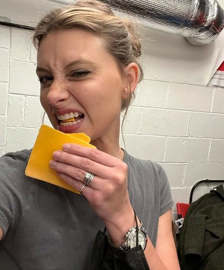 Aly Michalka étoile de haute qualité collection