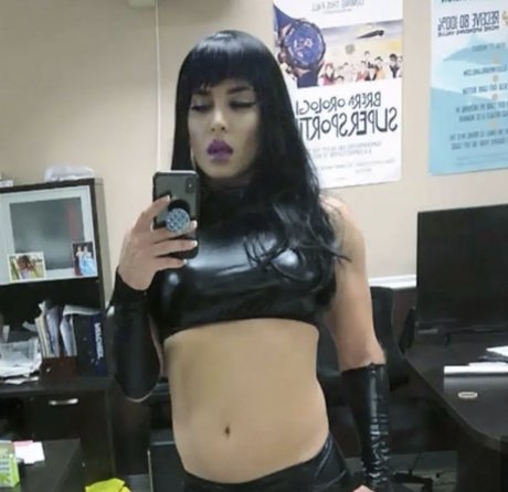 cocoabutter sexy star photos