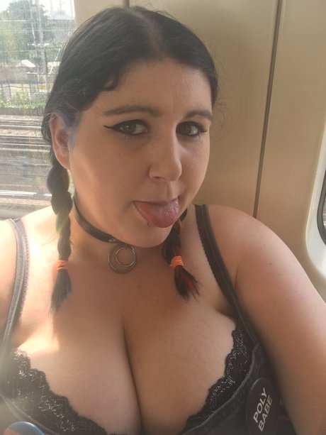 Dark Aurora pornstar free photos