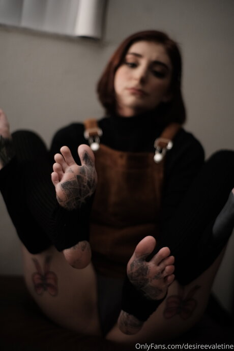 DollFaceDesy buena actriz imágenes